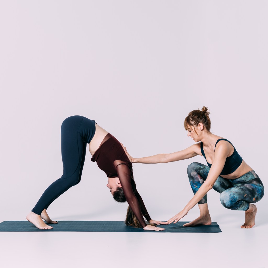 adho muka corregida
Yoga y productividad
